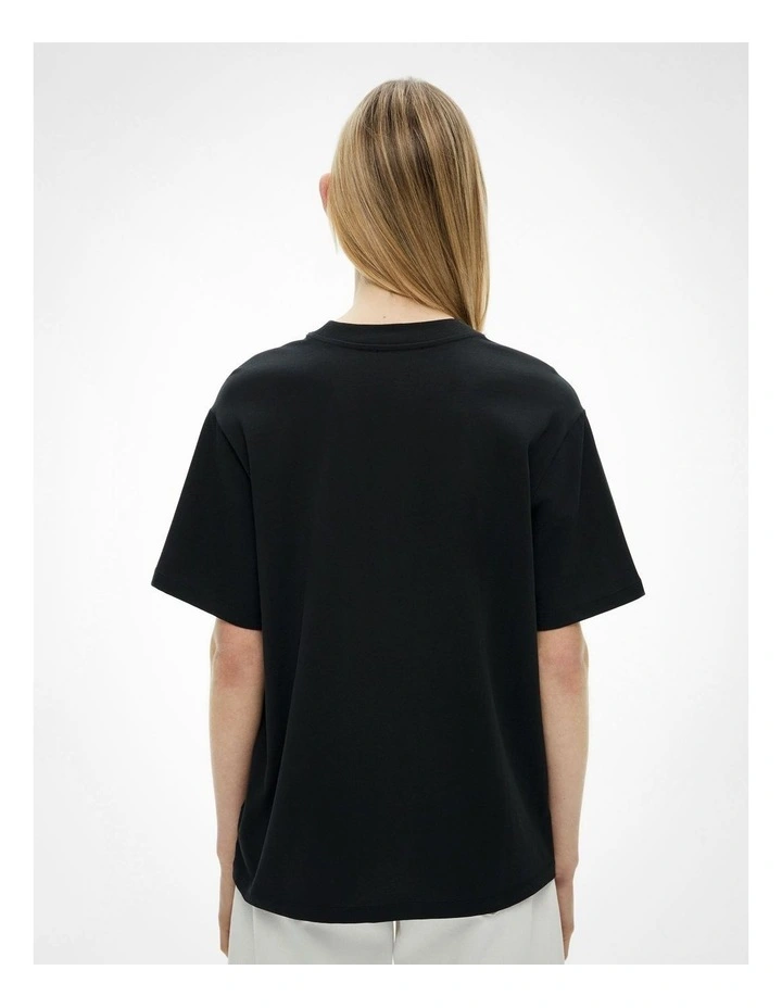 Boyfriend Tee in Black image 4