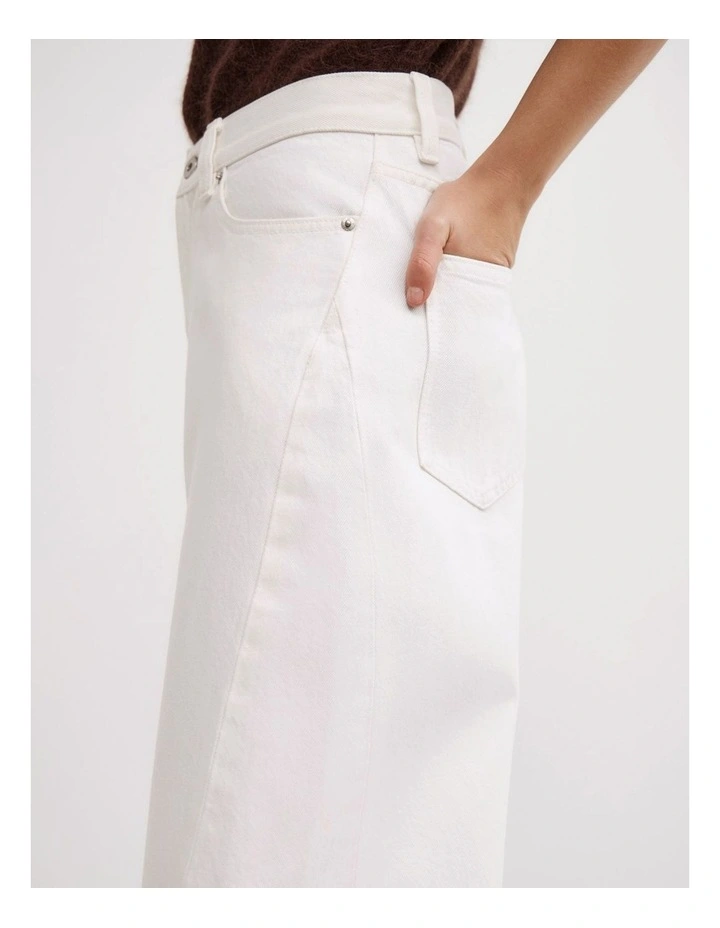 Barrel Leg Jean in Parchment image 4