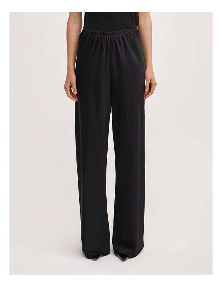 Bias Pull On Pant in Black image 2