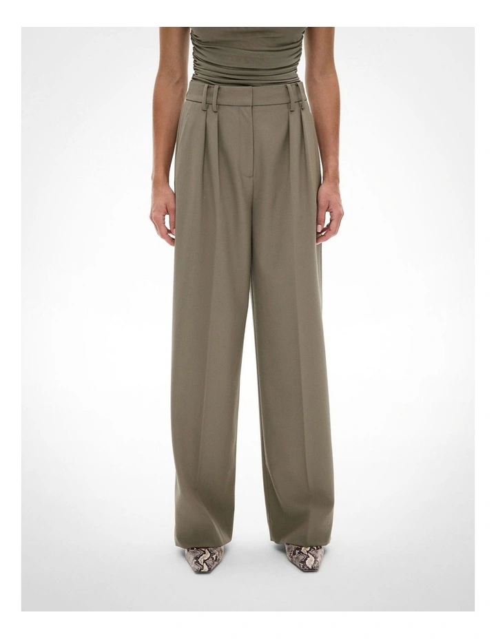Soft Pleat Pant in Khaki image 1