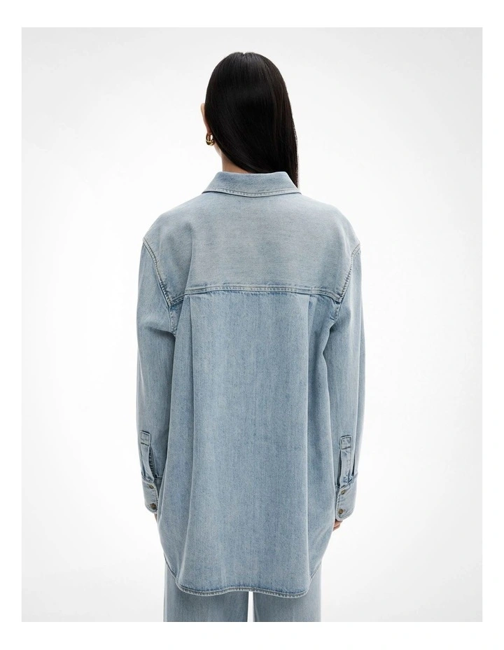 Denim Shirt in Vintage Wash Denim image 5
