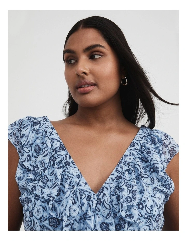 Ditsy Daisy Midi Dress in Airlie image 2