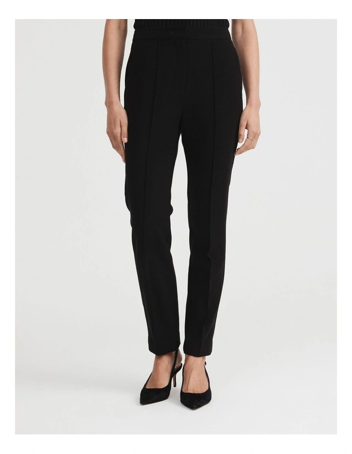 Classic Tapered Pant in Black image 1