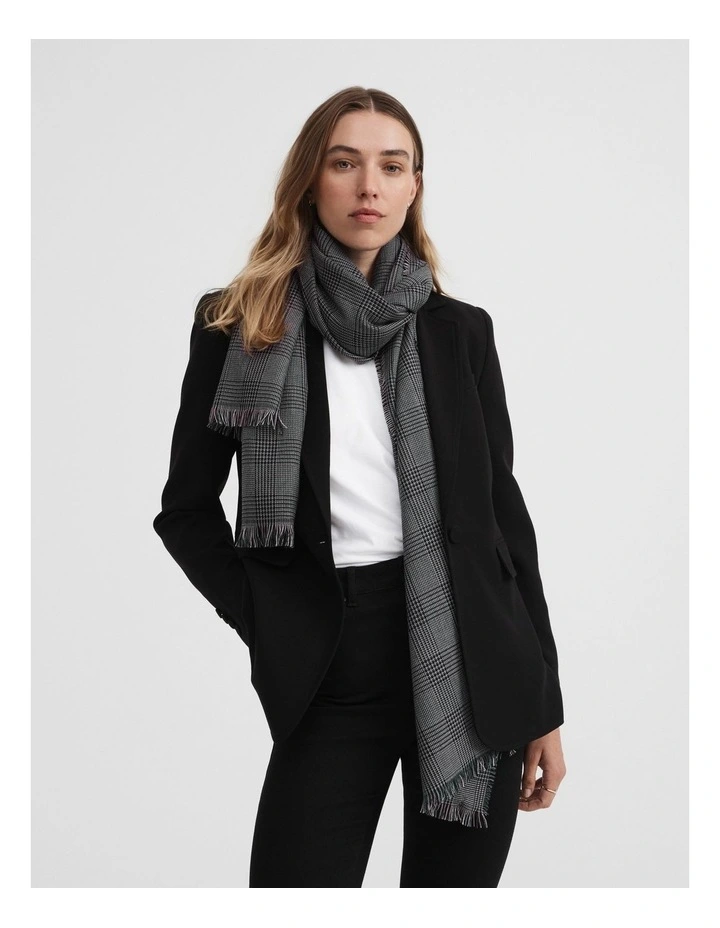 Check Woven Scarf in Black image 2