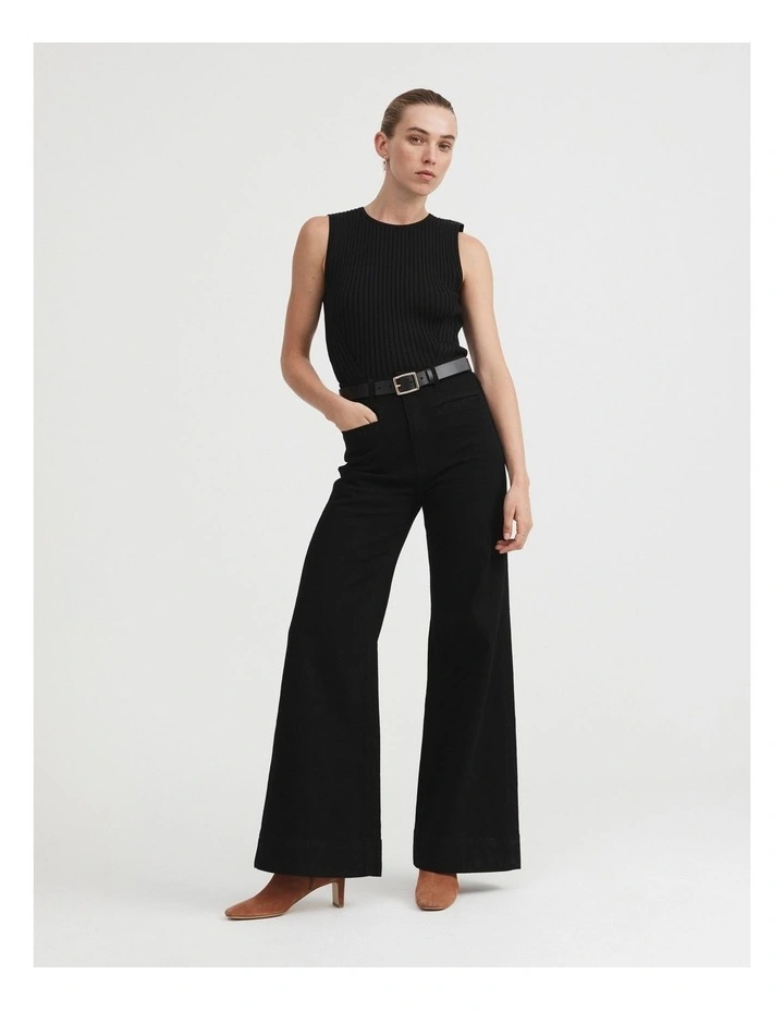 Pocket Detail Wide Leg Jean in Black image 1
