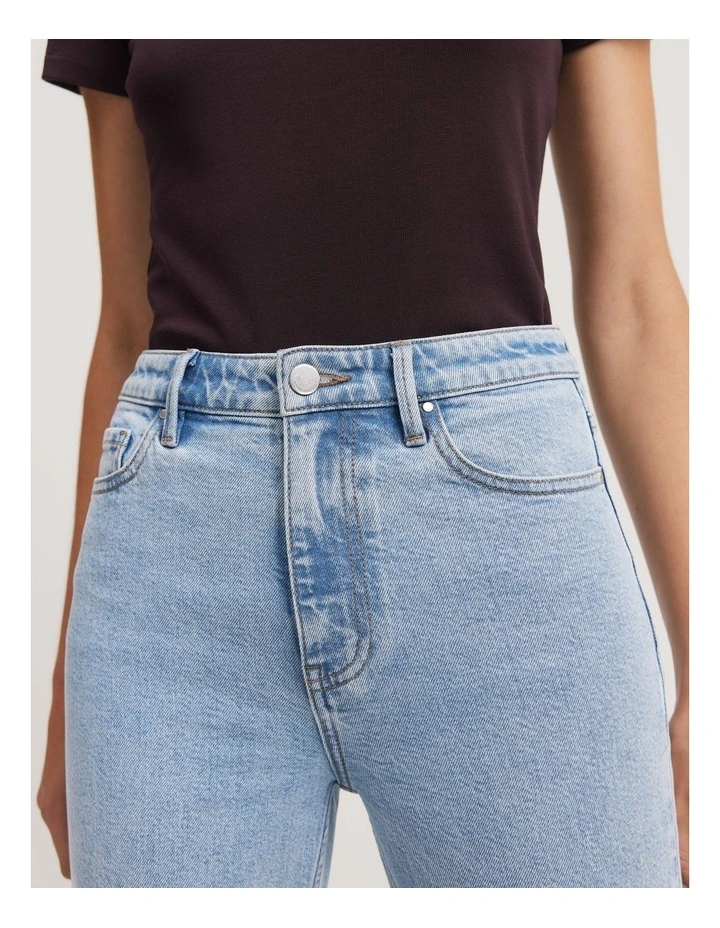 Cotton Blend High Rise Straight Leg Jean in Aged Soft Wash image 3