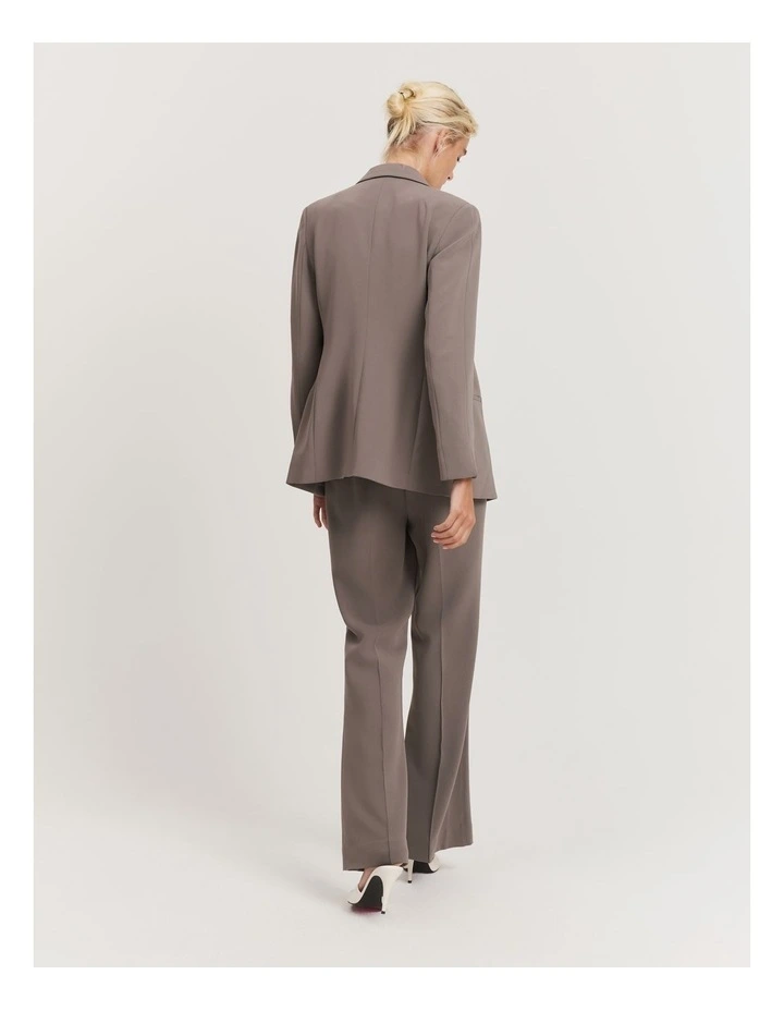 Longline Slim Blazer in Mushroom image 5