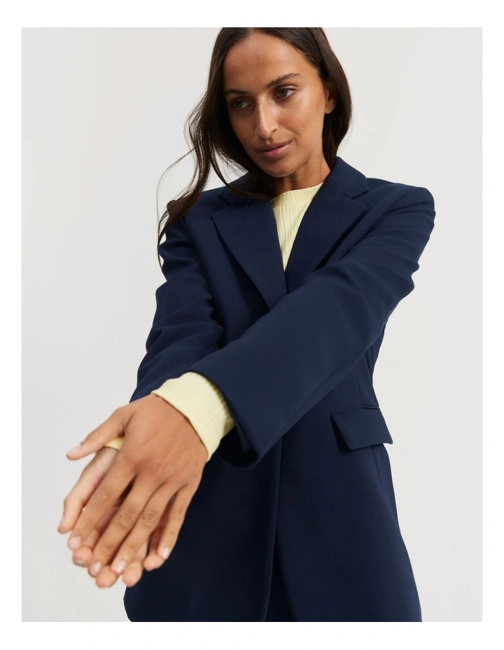 Country Road Structured Single-breasted Blazer in Midnight