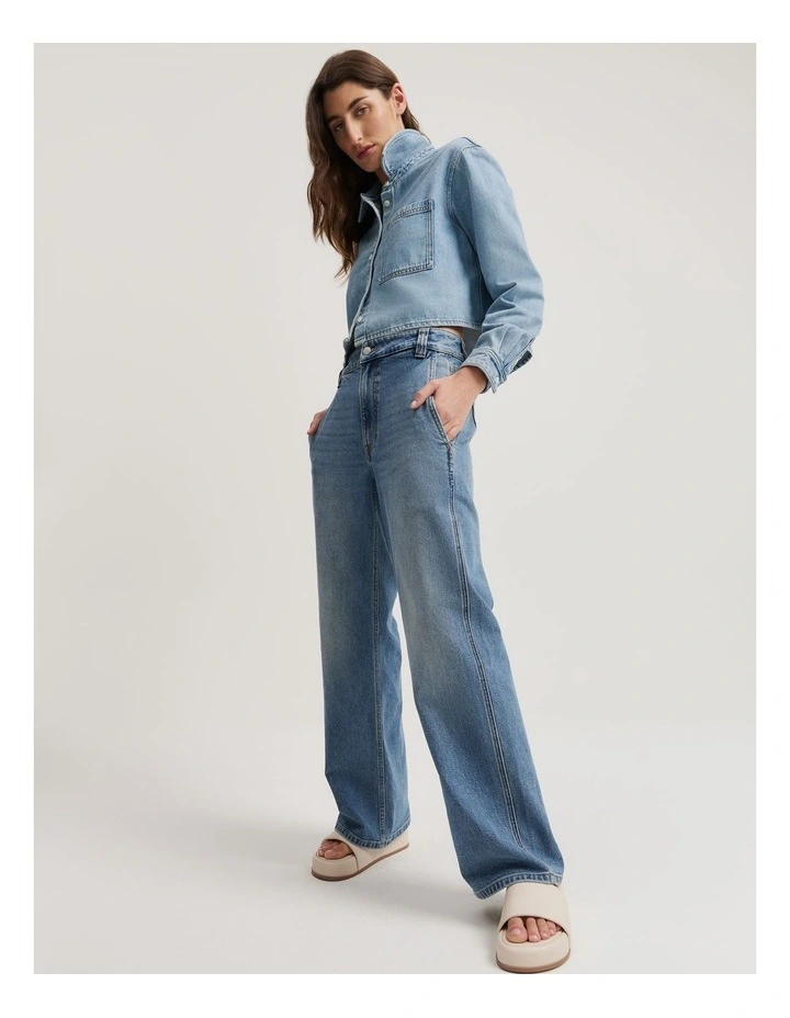 Cotton Blend Cropped Denim Shirt in Aged Soft Wash image 3