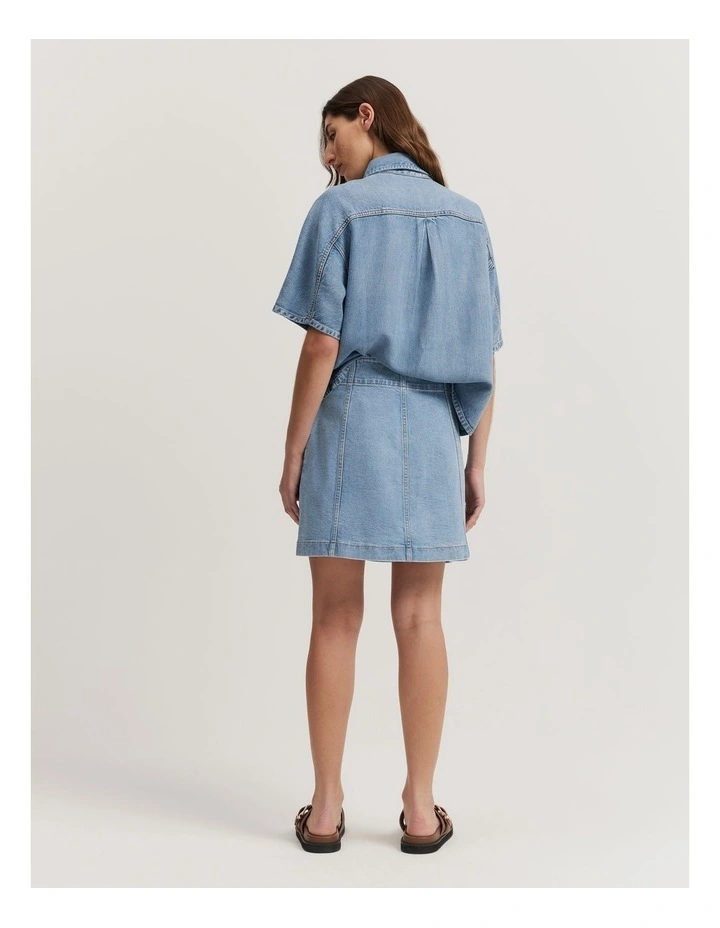 Short Sleeve Denim Shirt in Light Wash image 4