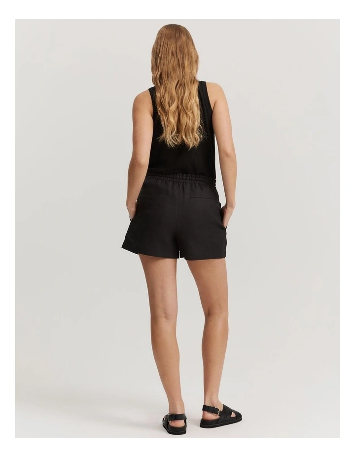 Linen Relaxed Short in Black image 4
