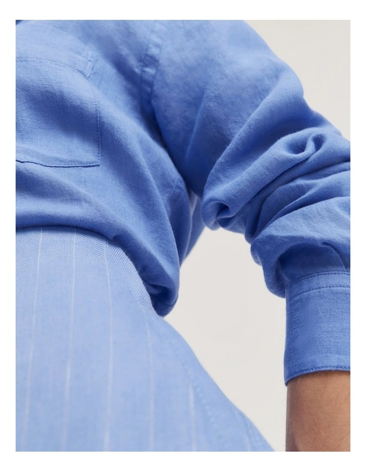 Linen Shirt in Cornflower image 3