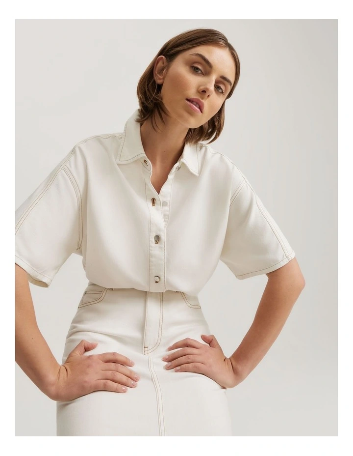 Short Sleeve Denim Shirt in White image 3