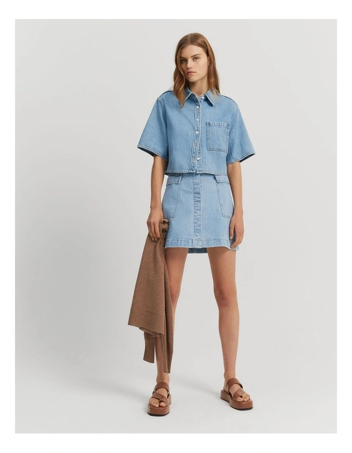 Cotton Blend Denim Short Sleeve Denim Shirt in Aged Soft Wash image 3