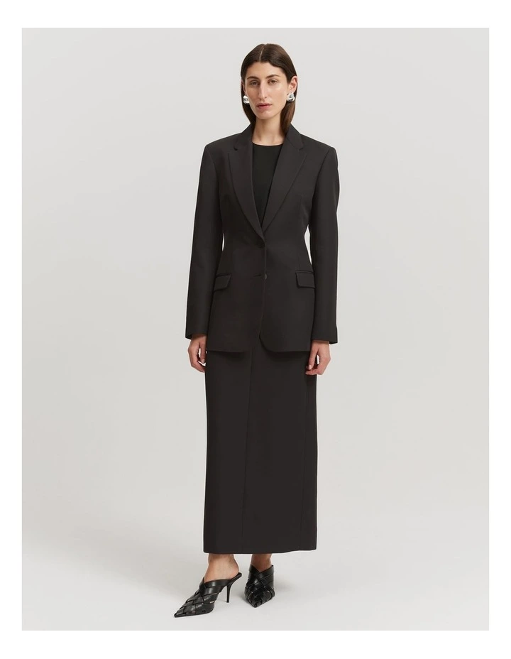 Contour Blazer in Black image 1