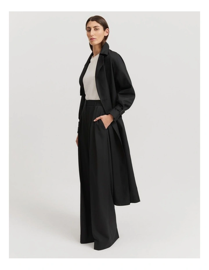 Relaxed Trench Coat in Black image 3