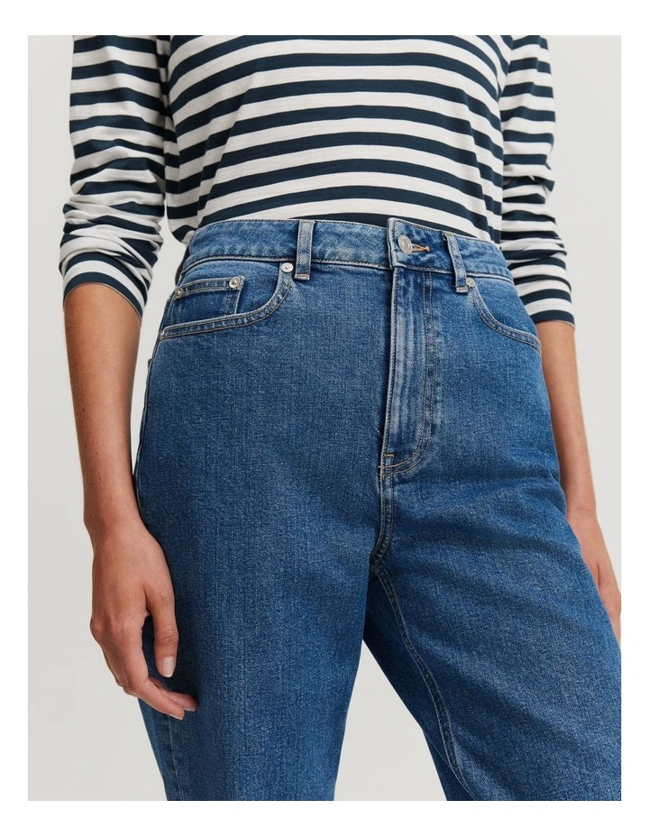 High Rise Straight Leg Jean in Mid Blue Wash image 3