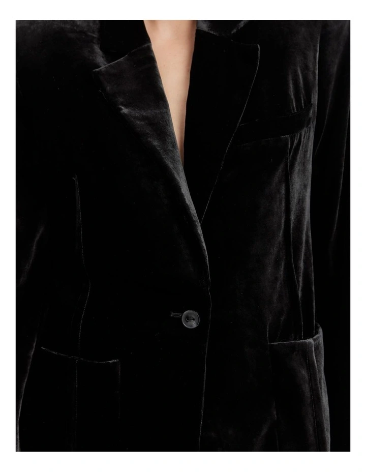 Velvet Single-Breasted Blazer in Black image 3