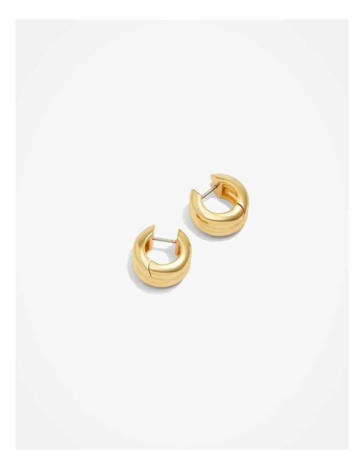 Remi Hoop Earring in Gold image 3