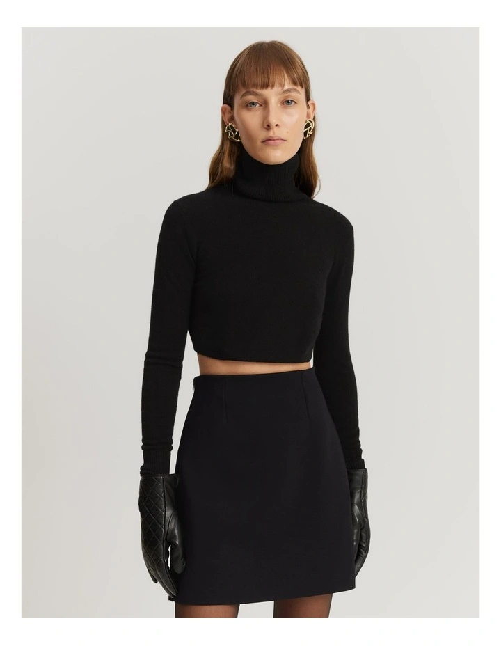 Gcs-certified Cashmere Blend Cropped Roll Neck Knit in Black image 1