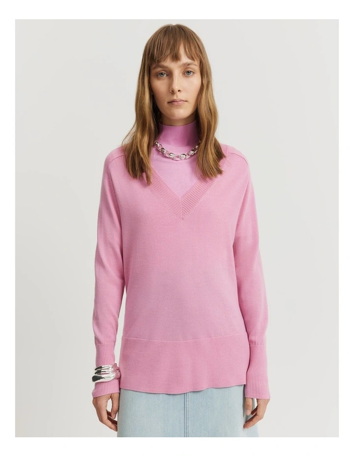 Australian Merino Wool V-Neck Knit in Rosetta image 1
