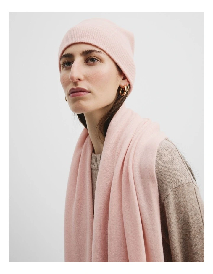 Gcs-certified Cashmere Beanie in Powder image 2