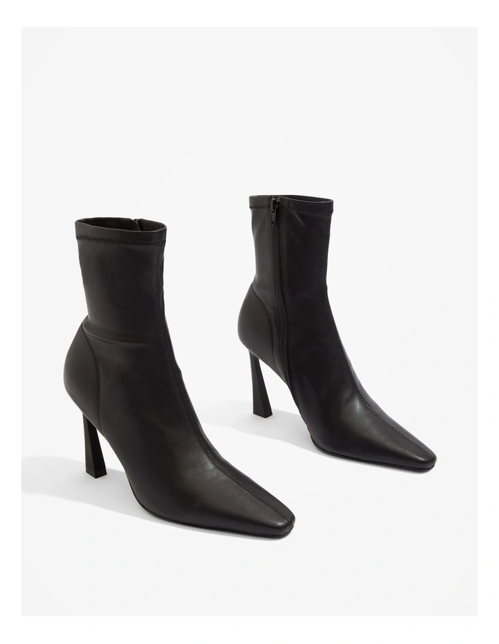 Maisie Boot in Black image 3