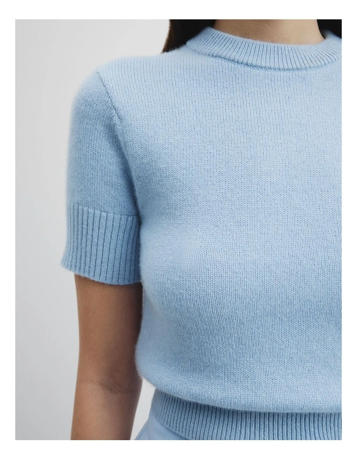 Gcs-certified Cashmere Blend Crop Short Sleeve Roll Neck Knit in Sky image 2