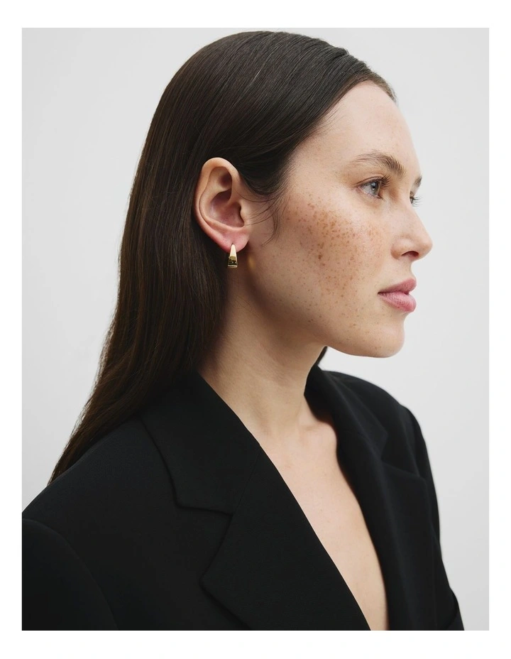 Mini Leni Hoop Earring in Gold image 2