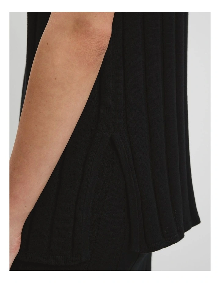 Organically Grown Cotton Linen Short Sleeve Knit T-Shirt in Black image 3