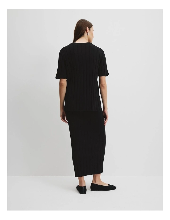 Organically Grown Cotton Linen Short Sleeve Knit T-Shirt in Black image 4