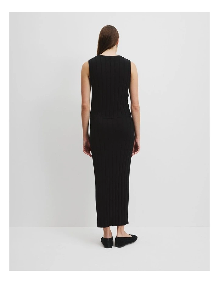 Organically Grown Cotton Linen Tank in Black image 4