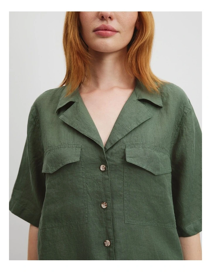 Organically Grown Linen Pocket Detail Shirt in Pine image 2