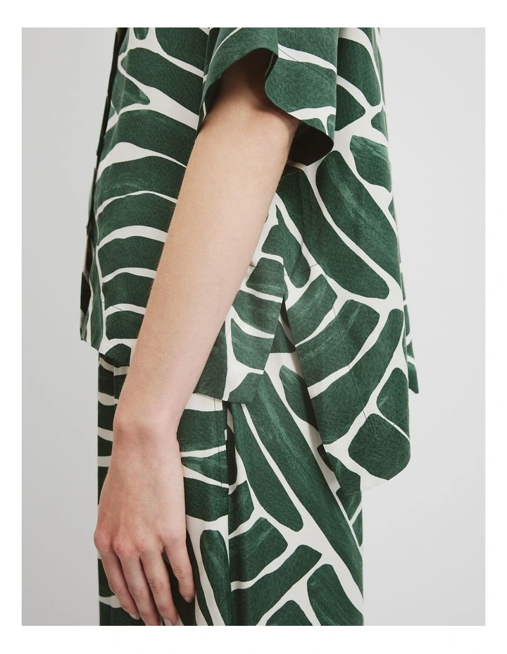 Print Short Sleeve Cupro Shirt in Pine Geo image 3