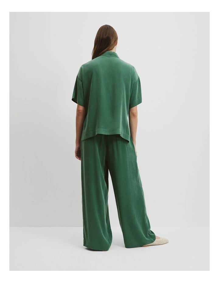 Short Sleeve Cupro Shirt in Jungle image 4