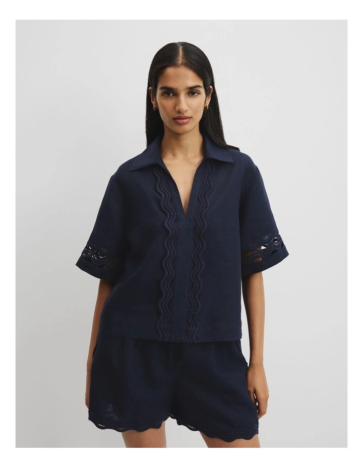 Linen Scallop Trim Popover in Navy image 1