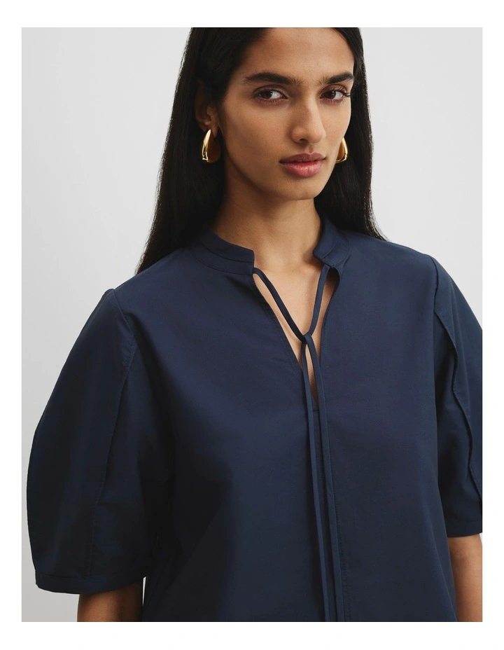 Seam Detail Popover in Navy image 3