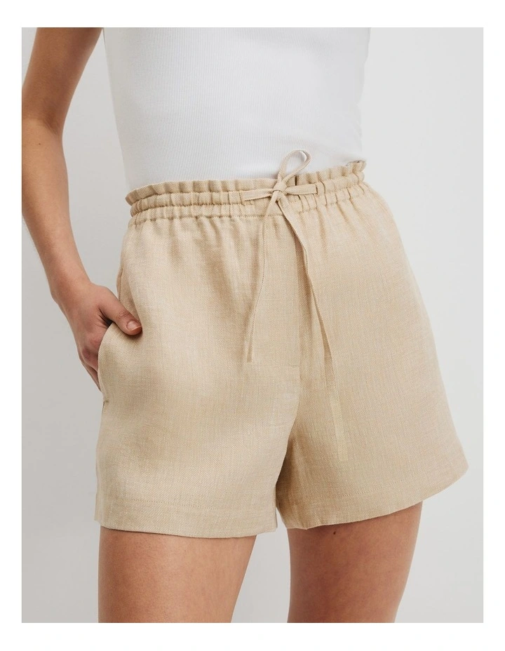 Linen Relaxed Short in Chai image 3