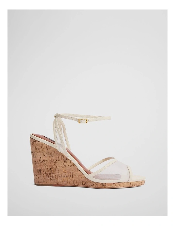 Poppy Wedge in Oyster image 1