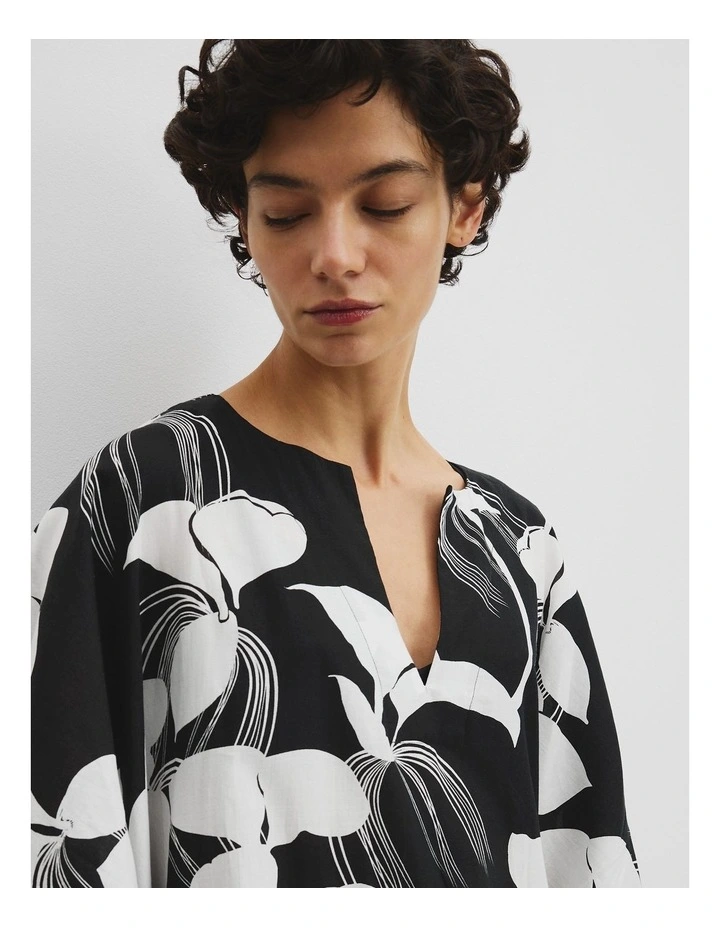 Cotton Print Kaftan in Black image 4