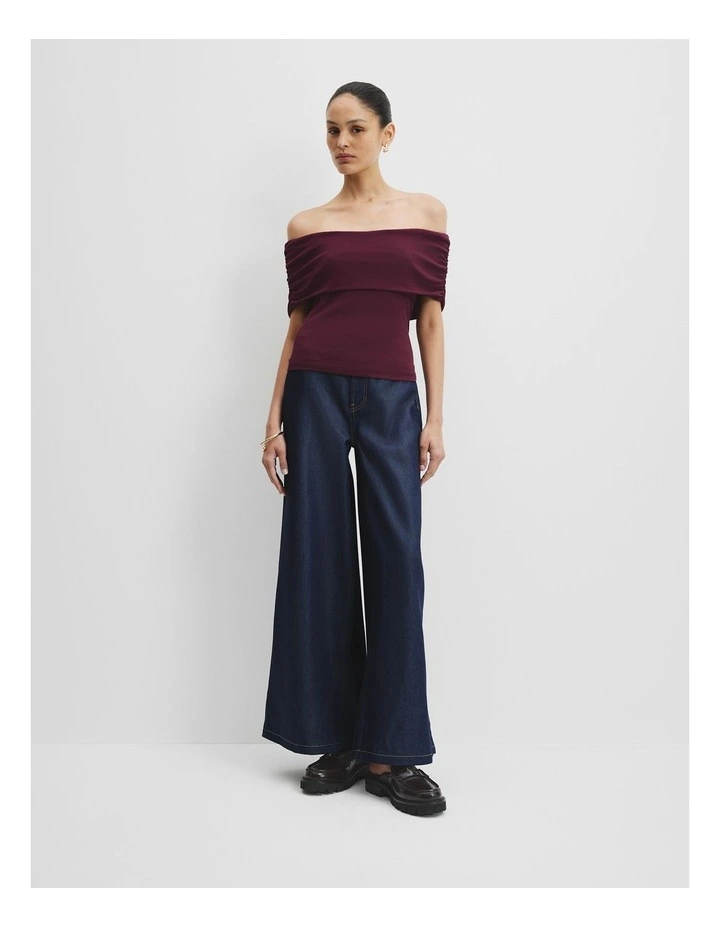 Off-shoulder Top in Bordeaux image 2