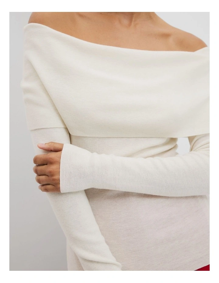 Off-shoulder Detail Knit in Antique White image 5