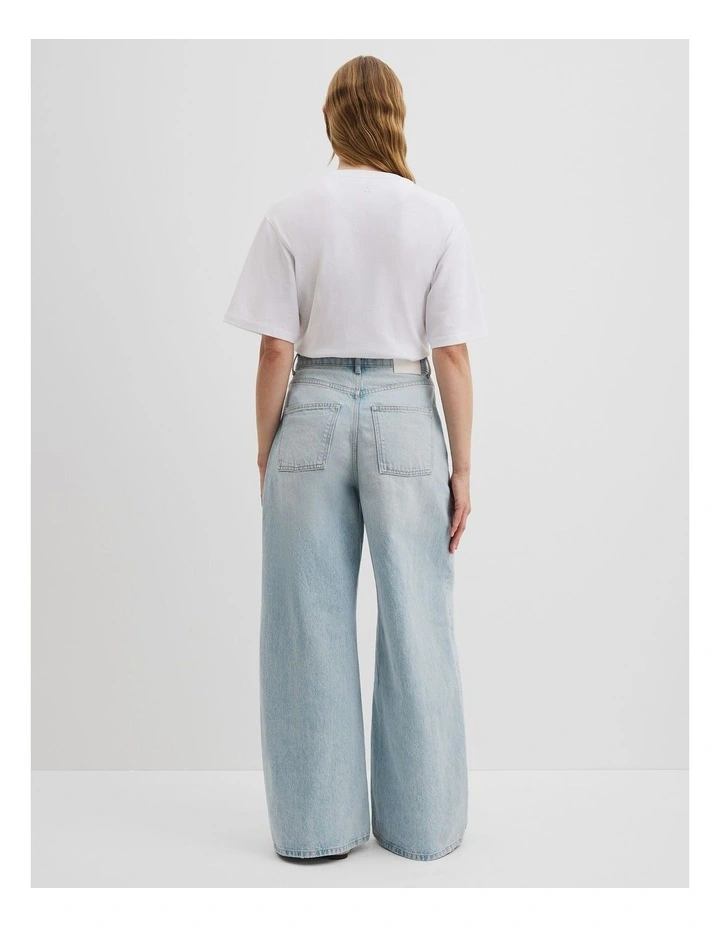 Curved Wide Jean in Faded Stone Wash image 4