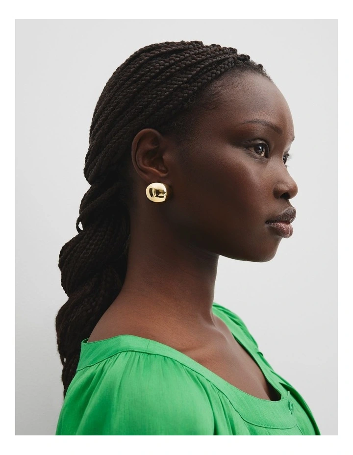 Pippa Large Stud Earrings in Gold image 2
