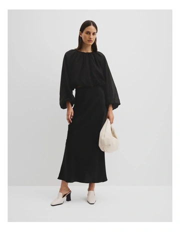 Voluminous Soft Blouse in Black