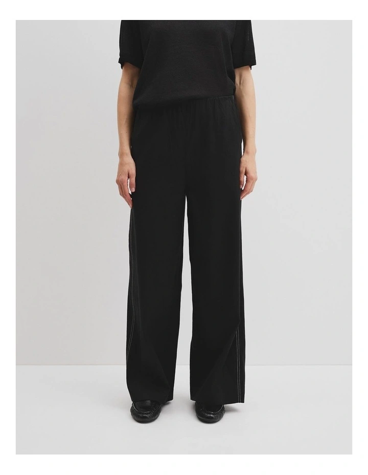 Side Stitch Pant in Black image 2