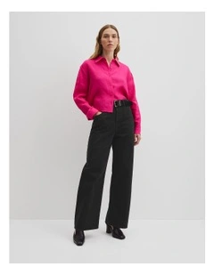 Organically Grown Linen Crop Shirt in Raspberry