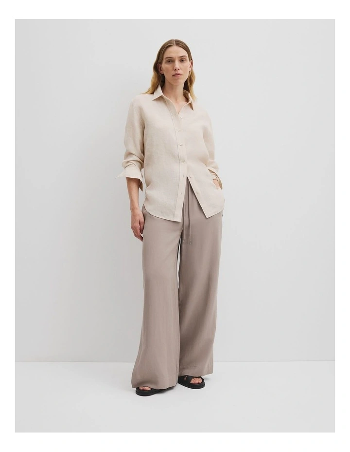 Organically Grown Linen Shirt in Sand image 3