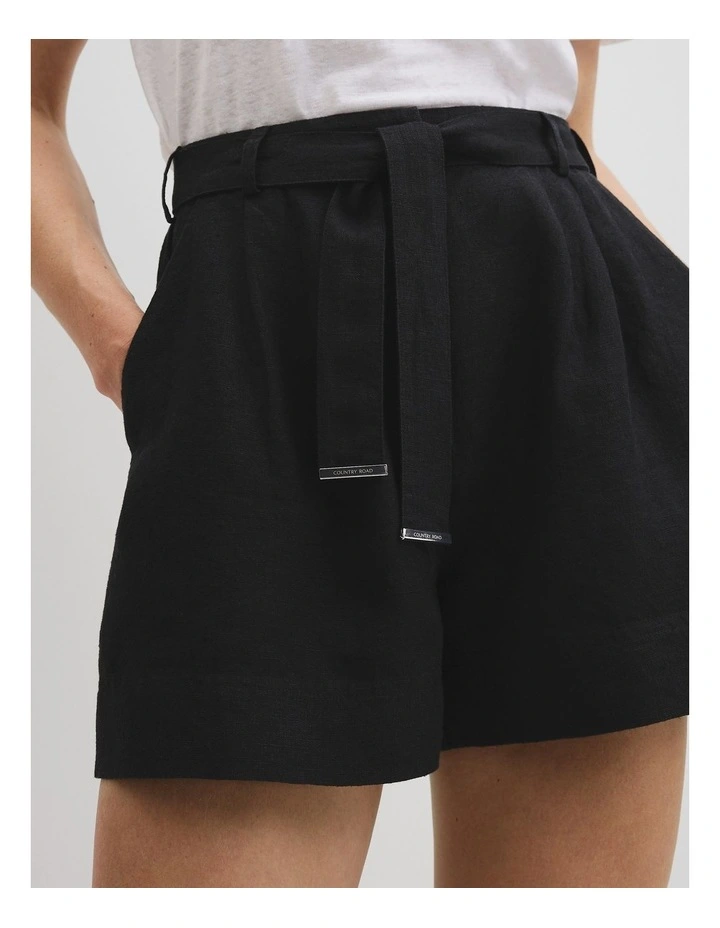 Organically Grown Linen Tuck Front Short in Black image 3