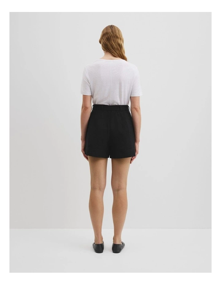 Organically Grown Linen Tuck Front Short in Black image 4
